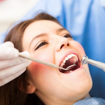تجميل الأسنان في دبي وأبو ظبي والشارقة التجميل طبيب الاسنان الامارات
