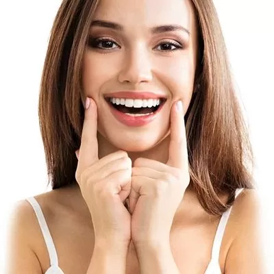 شفط دهون الذقن في دبي وأبو ظبي والشارقة تكلفة شفط دهون الذقنq